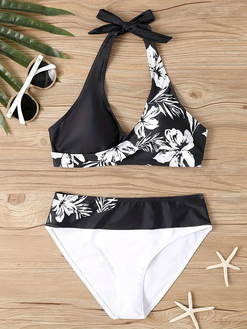 Contrast Color Fashion 2 Piece Set Bikini, Halter Neck High Cut Beach Swimsuits, Women's Swimwear & Clothing