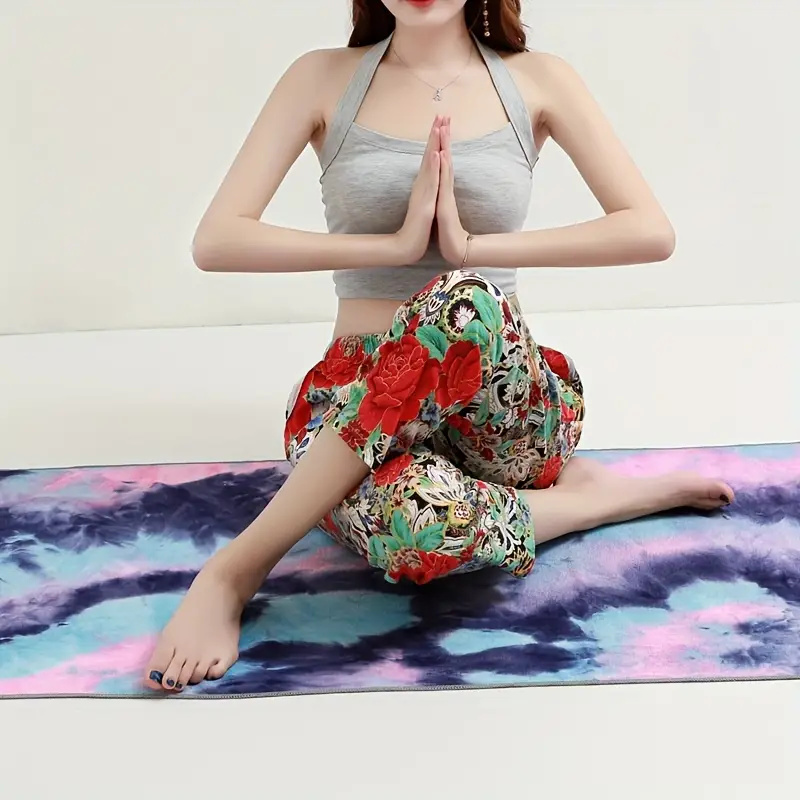 Yoga Mat, Anti-slip Sweat-absorbent Mat, Machine Washable, Yoga Fitness Thin Mat