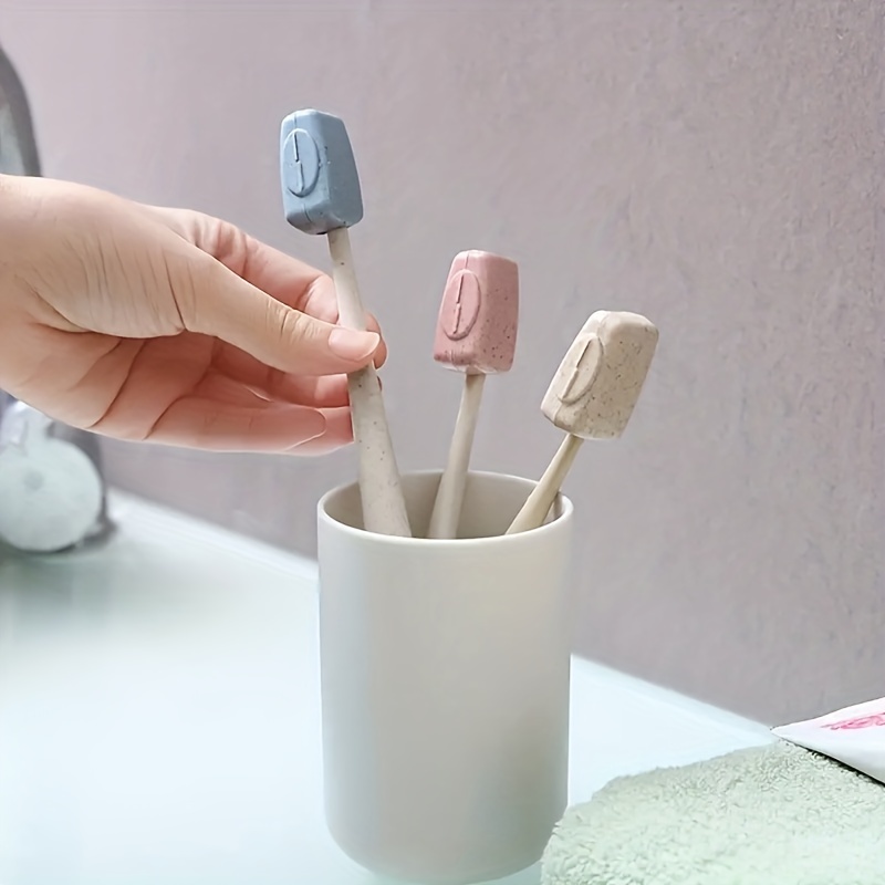 4-Pack Universal Travel Toothbrush Covers: Hygienic, Easy-to-Use & Portable Protection!