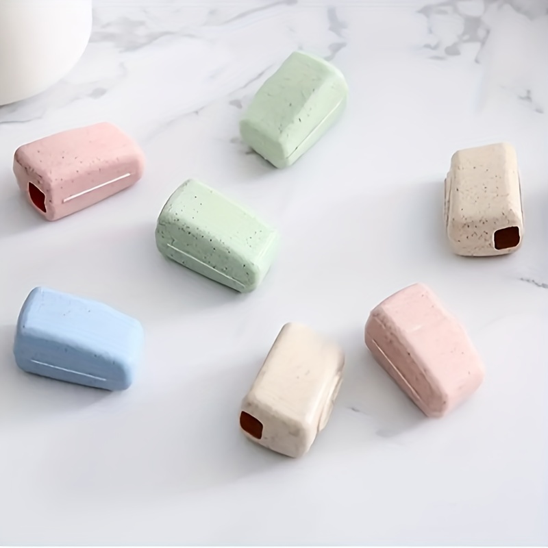 BaikL 4-Pack Portable Travel Toothbrush Covers: Keep Your Toothbrush Clean & Protected On-the-Go!