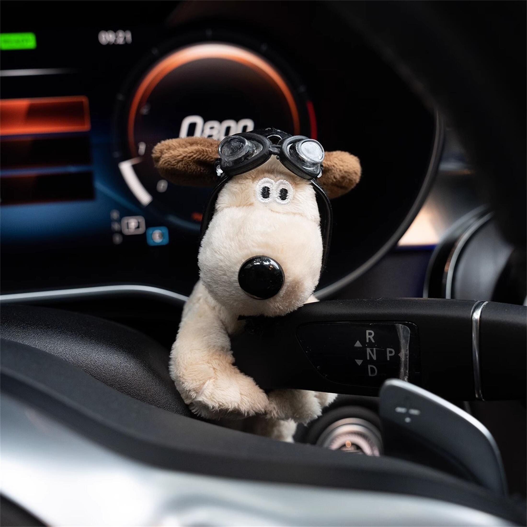 Pilot Dog Car Pendant Hanging Ornament, Cute Polyester Fiber Aviator Dog with Goggles, Auto Rearview Mirror Decoration, Car Windshield Wiper and Turn Signal Accessory, 1 Piece