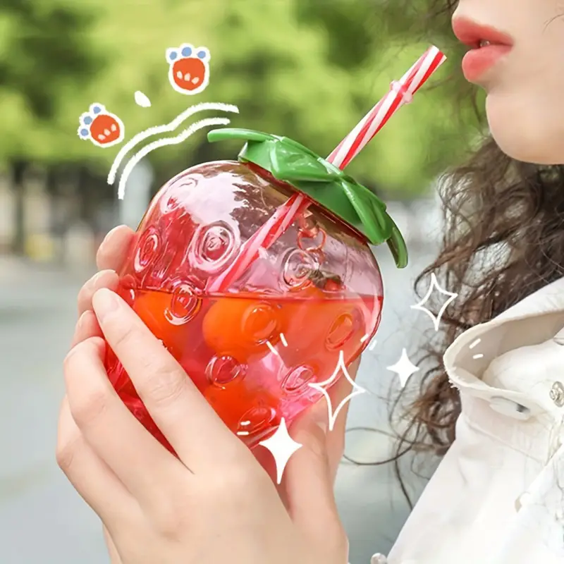 6pcs 500ml Fun and Unique Pineapple and Strawberry-Shaped Drinking Cup with Straw - Perfect for Summer Parties and Outdoor Activities